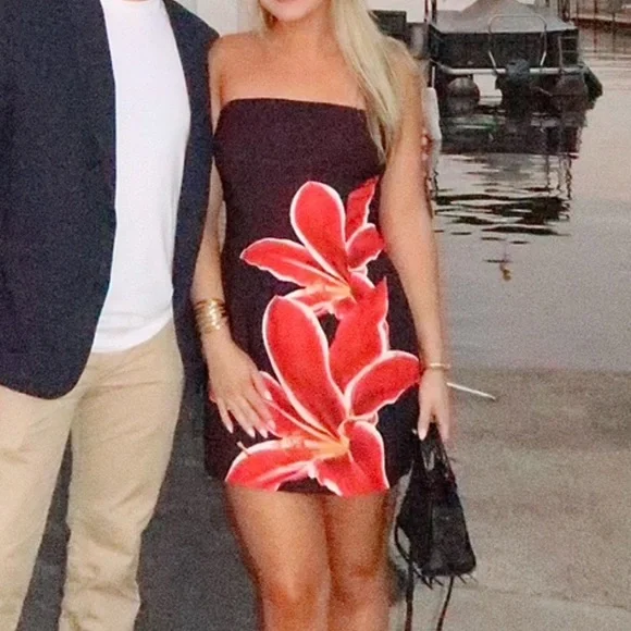 RUNAWAY THE LABEL PRIMROSE MINI DRESS IN BLACK LILY Floral Strapless M - Picture 2 of 4